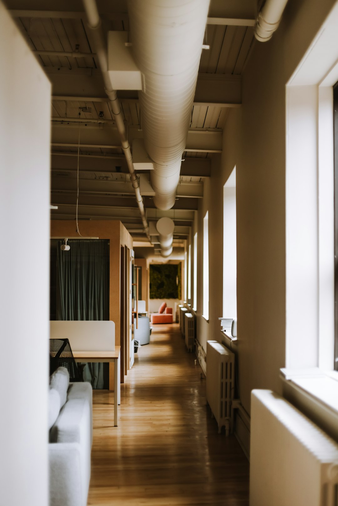VIBEWORKS Creative Office